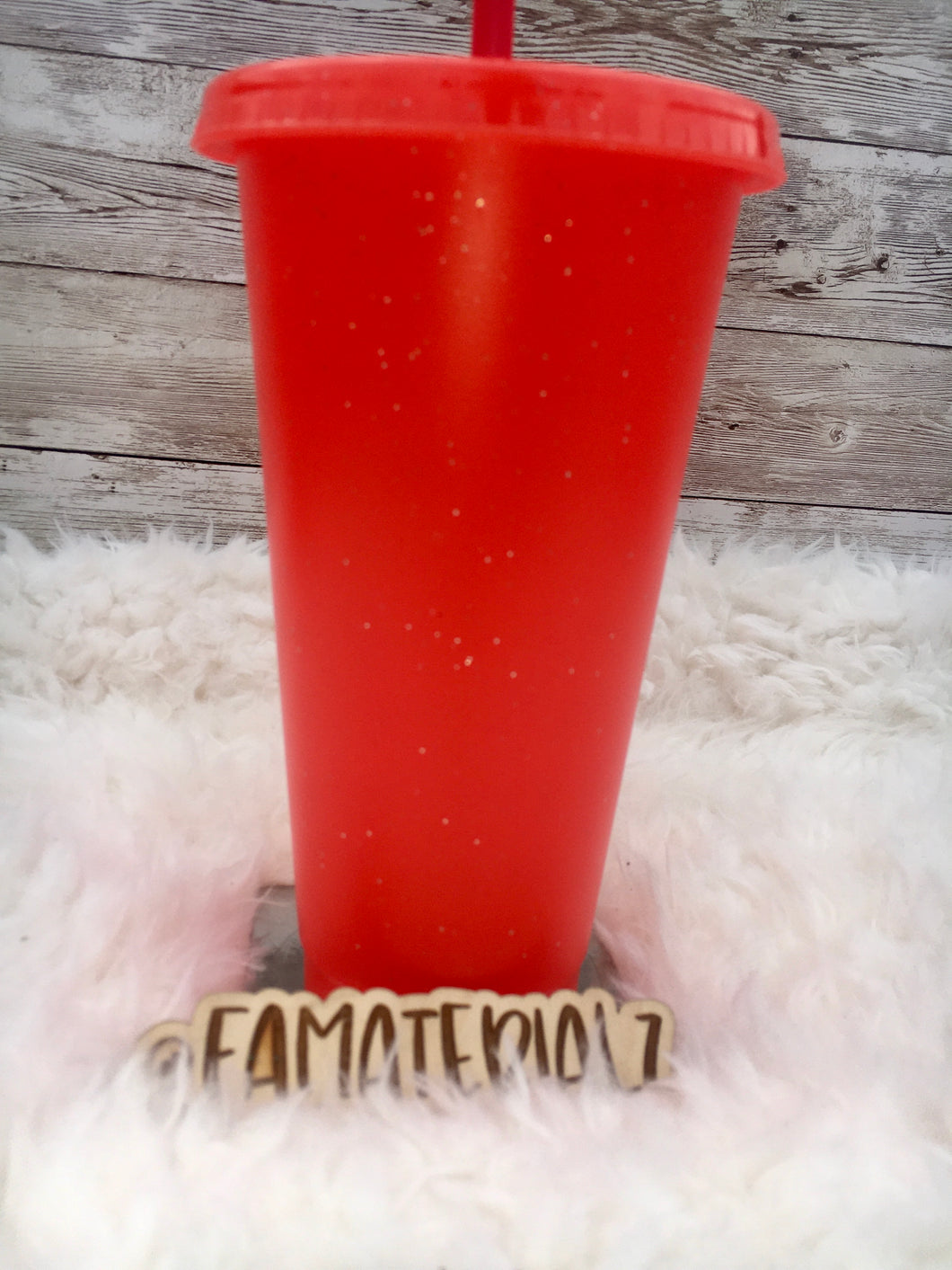 24oz Glitter Red Plastic cups (Set of 5)