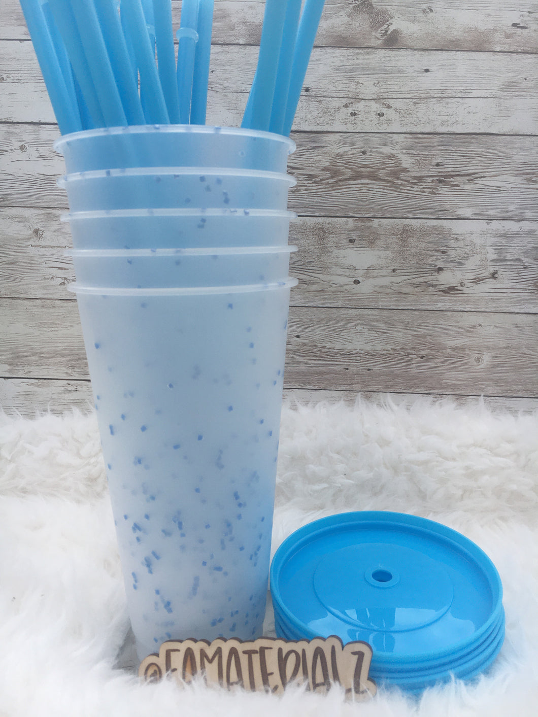 24oz Aqua confetti Plastic cups (Set of 5)