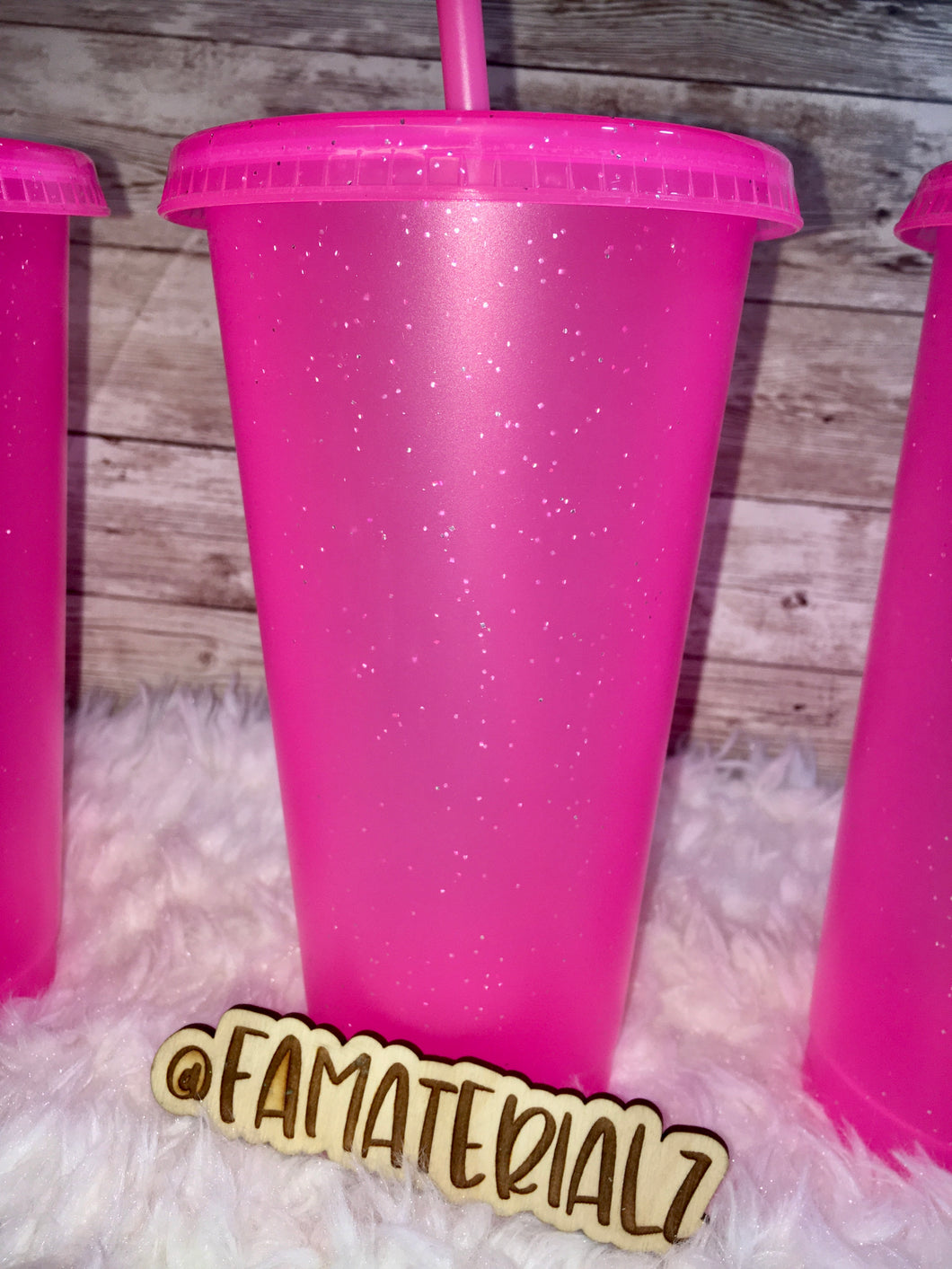 24oz Glitter Neon Pink Plastic cups (Set of 5)