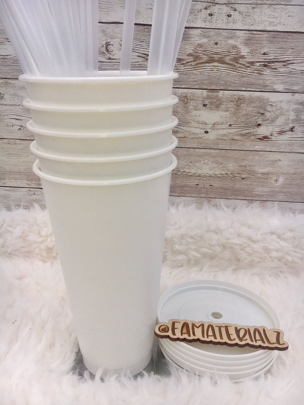 24oz White Plastic cups (Set of 5)