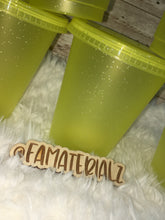 Load image into Gallery viewer, 16oz Glitter Neon Yellow Plastic cups (Set of 5)
