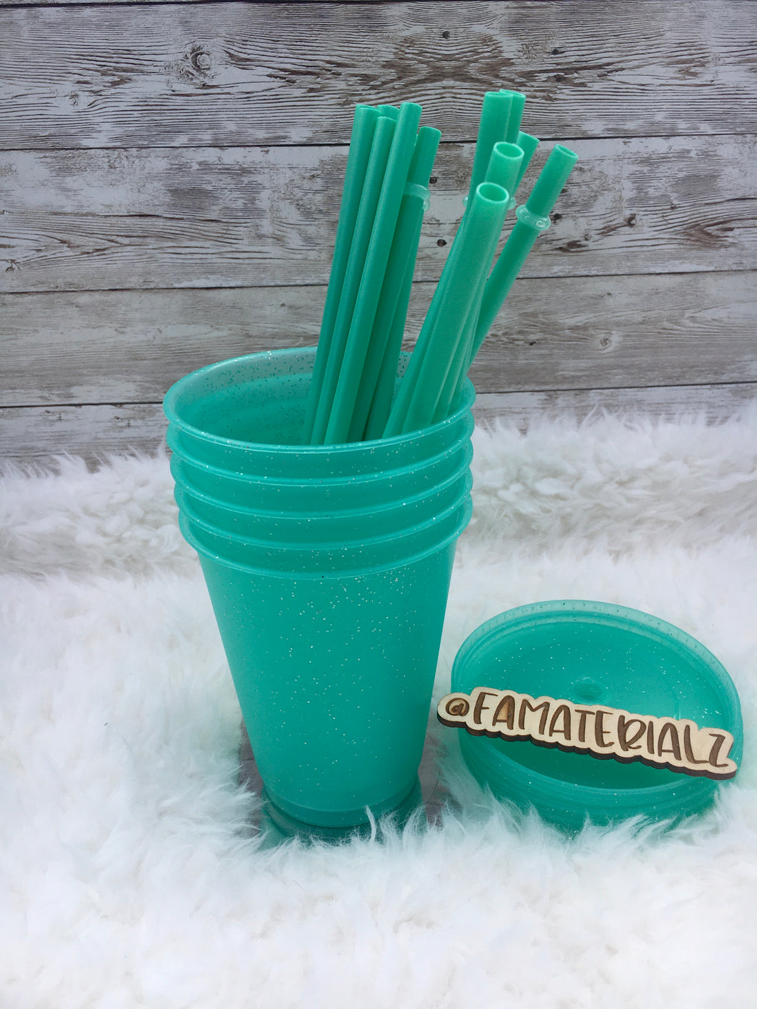 16oz Glitter green plastic cups (Set of 5)